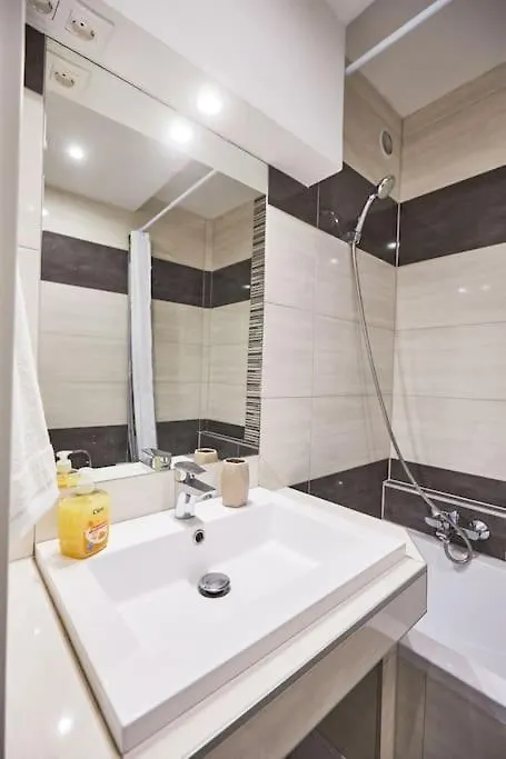 Zoe Apartman, Koezponthoz Koezel Debrecen Apartment